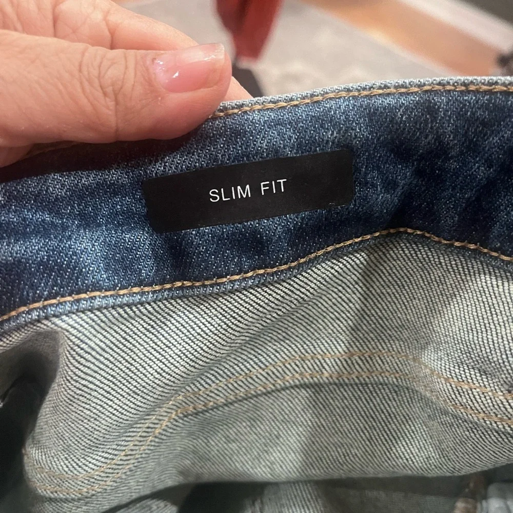 Judy Blue High Rise Blue Jeans with Patterned Pockets - Picture 6 of 9